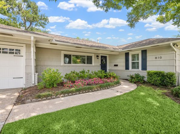 810 Nashua Street, Houston TX 77008