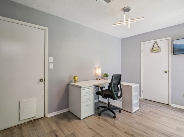 5210 Creek Shadows Drive, Houston TX 77339