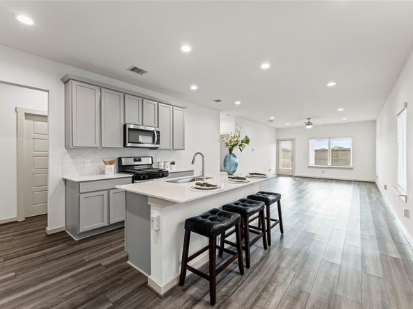 12512 Newport Arch Lane, Houston TX 77047