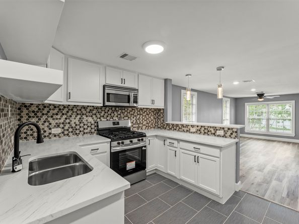 2630 Keeland Street, Houston TX 77093