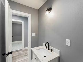 2630 Keeland Street, Houston TX 77093