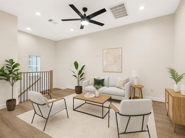 7809 Dyer Street, Houston TX 77088