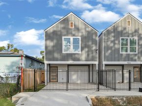7809 Dyer Street, Houston TX 77088