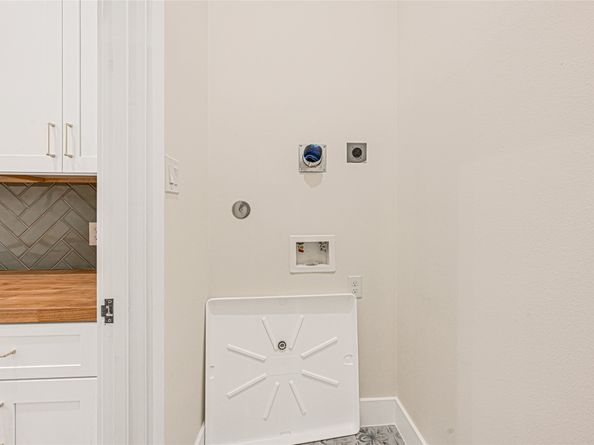 7809 Dyer Street, Houston TX 77088