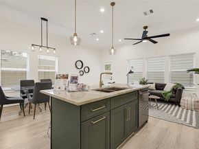 7809 Dyer Street, Houston TX 77088