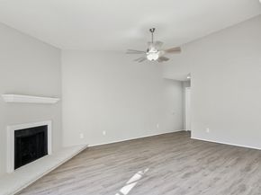 9707 Richmond Avenue 98, Houston TX 77042