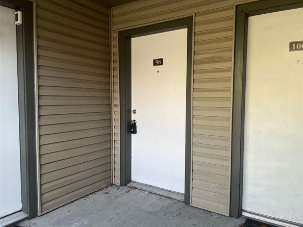 9707 Richmond Avenue 98, Houston TX 77042