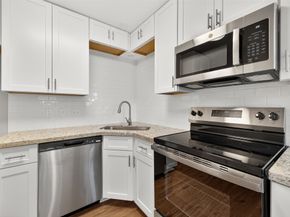 7047 Bissonnet Street 54, Houston TX 77074