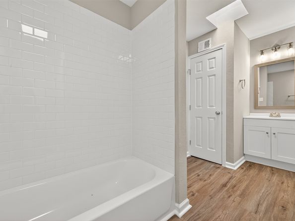 7047 Bissonnet Street 54, Houston TX 77074