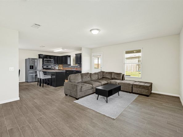 6831 Cortenridge Lane, Houston TX 77048