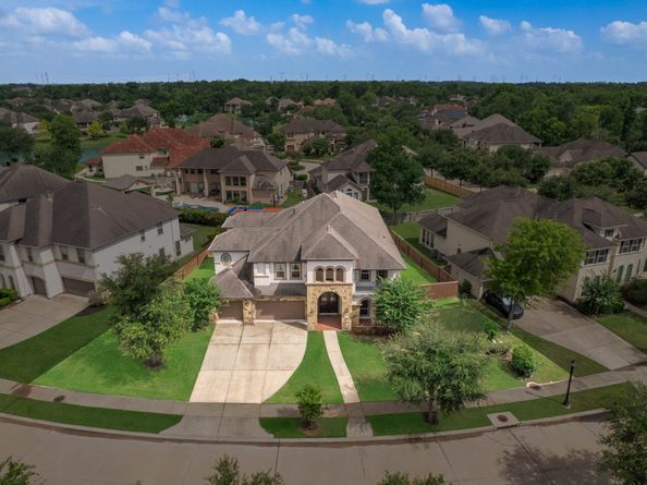 5719 Avon Landing Lane, Sugar Land TX 77479