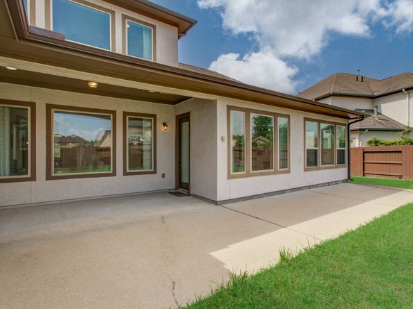 5719 Avon Landing Lane, Sugar Land TX 77479