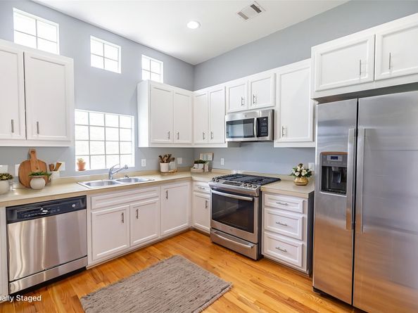 8705 Bryam Street 303, Houston TX 77061