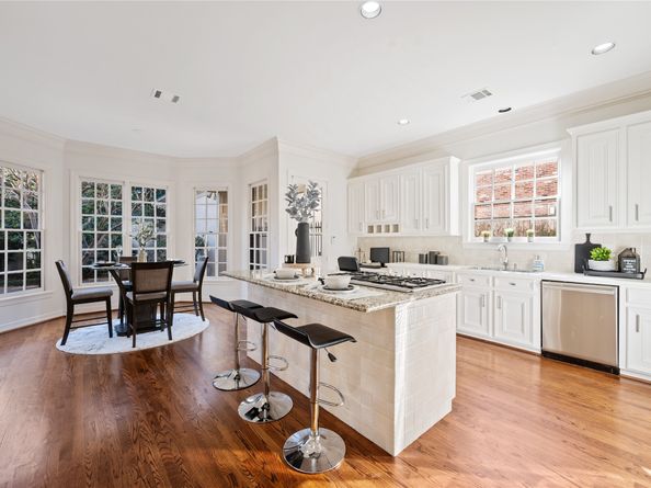 4033 Piping Rock Lane, Houston TX 77027