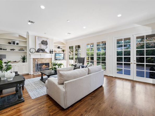 4033 Piping Rock Lane, Houston TX 77027