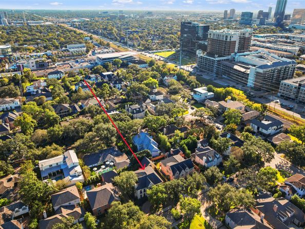 4033 Piping Rock Lane, Houston TX 77027