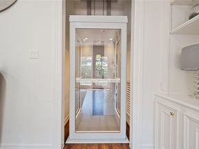 4033 Piping Rock Lane, Houston TX 77027