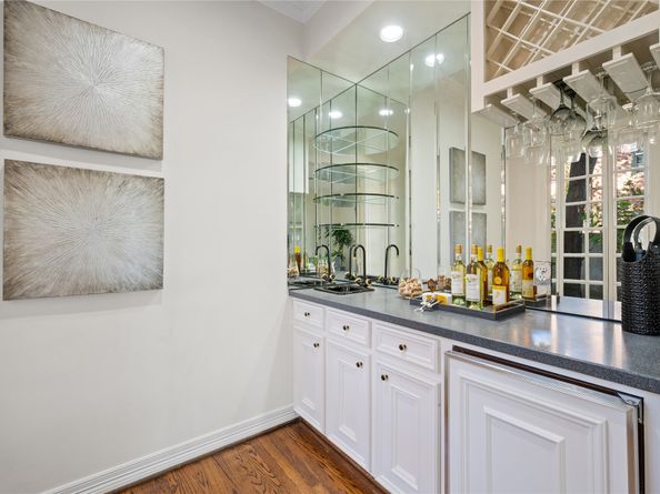 4033 Piping Rock Lane, Houston TX 77027