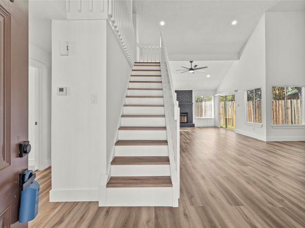 11915 Green Glade Drive, Houston TX 77099