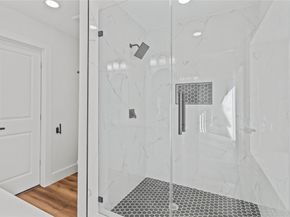 11915 Green Glade Drive, Houston TX 77099