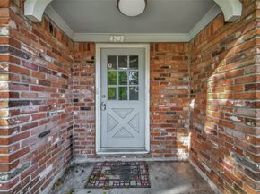 4202 Wuthering Heights Drive, Houston TX 77045
