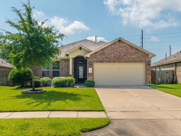 24322 S Newcastle Bay Trail, Spring TX 77389