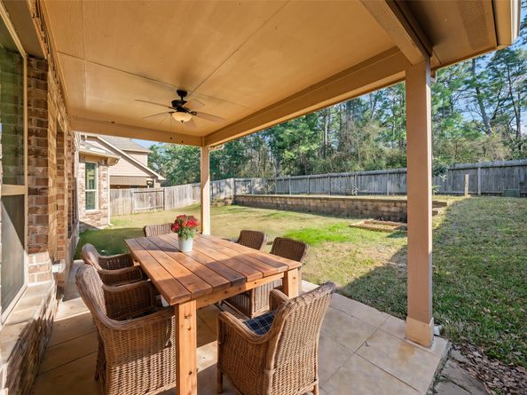 2642 Tacoma Springs Drive, Conroe TX 77304