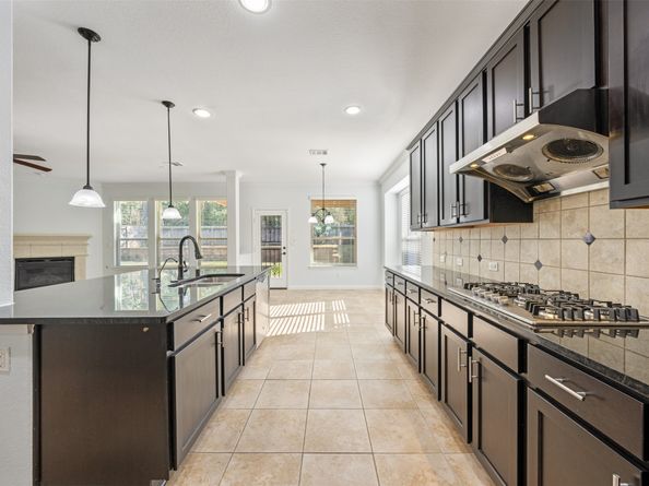 2642 Tacoma Springs Drive, Conroe TX 77304