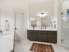 636 E 6th 1/2 Street, Houston TX 77007