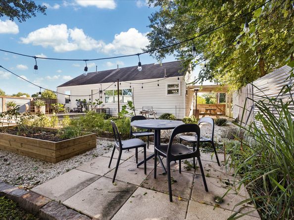 5651 Truett Street, Houston TX 77023