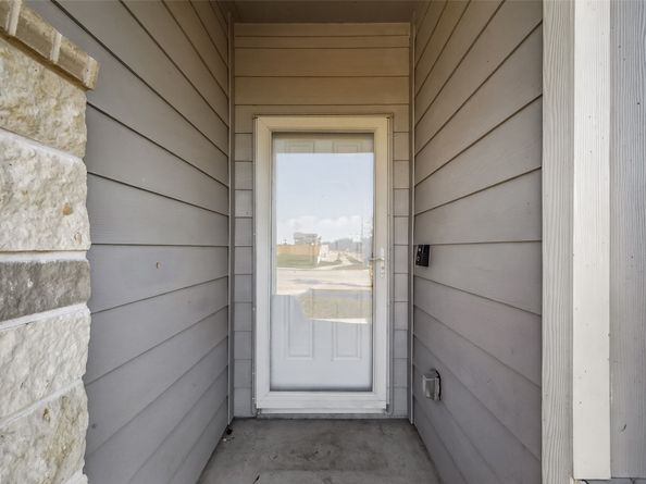 7202 Hobby Wind Ridge Drive, Houston TX 77075