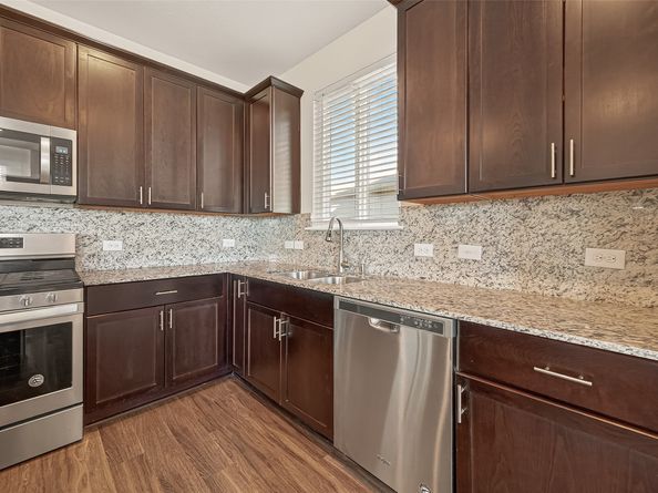 7202 Hobby Wind Ridge Drive, Houston TX 77075