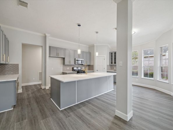 2803 N Strathford Lane, Houston TX 77345