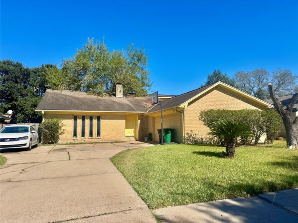 9114 Spellman Road, Houston TX 77031