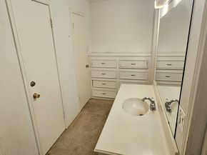 9114 Spellman Road, Houston TX 77031