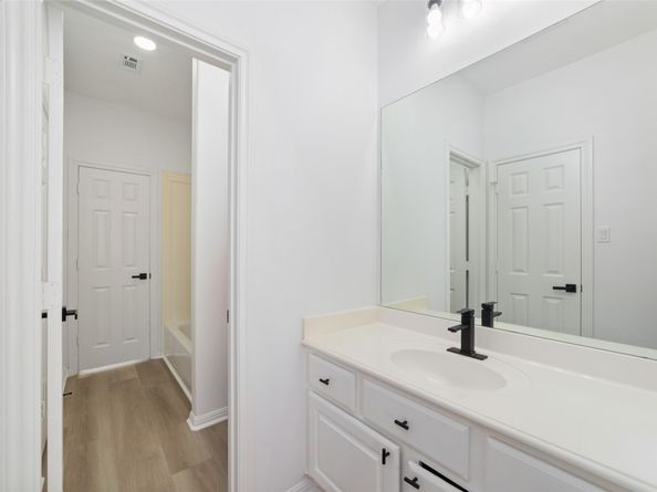 15106 Oldtown Bridge Court, Sugar Land TX 77498