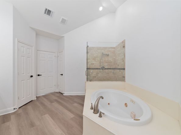 15106 Oldtown Bridge Court, Sugar Land TX 77498