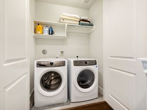 2711 Stelter Place, Houston TX 77007