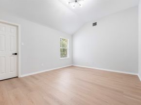 1202 Ivory Meadow Lane, Sugar Land TX 77479