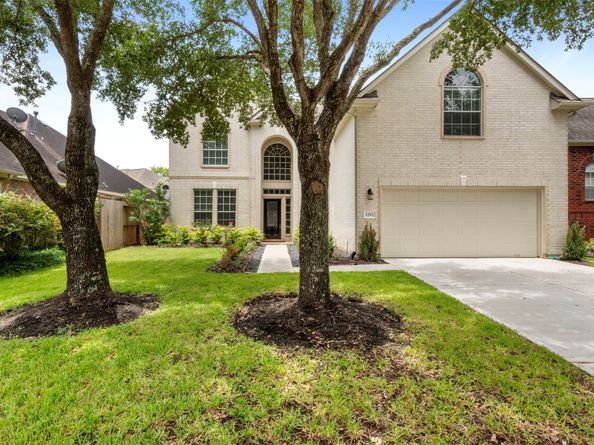 1202 Ivory Meadow Lane, Sugar Land TX 77479