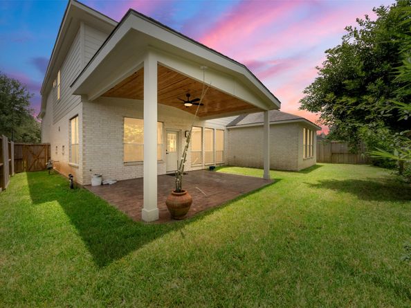 1202 Ivory Meadow Lane, Sugar Land TX 77479