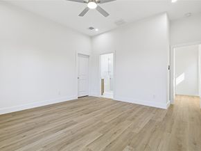 5921 Eastland Street, Houston TX 77028