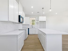 5921 Eastland Street, Houston TX 77028