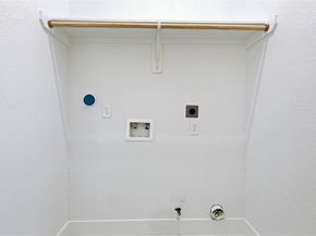 5921 Eastland Street, Houston TX 77028