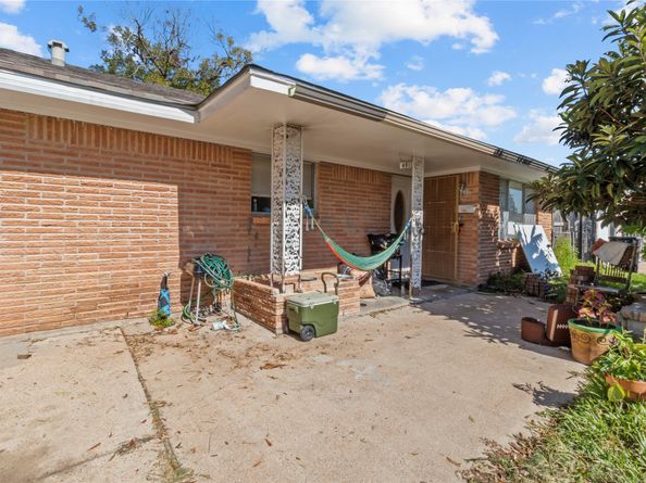 4911 Edfield Street, Houston TX 77033