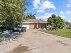 4911 Edfield Street, Houston TX 77033