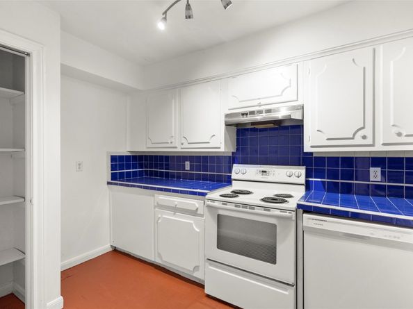 5239 Arboles Drive M, Houston TX 77035