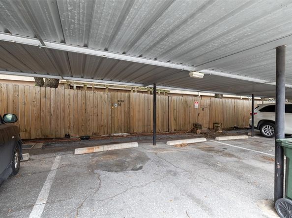 5239 Arboles Drive M, Houston TX 77035