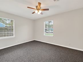 6112 Pineway Boulevard, Houston TX 77023