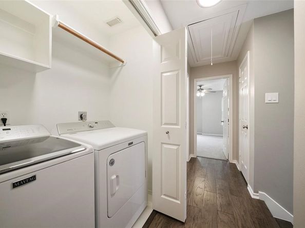 101 N Villa Oaks Drive, The Woodlands TX 77382